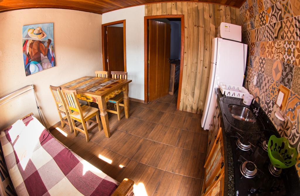 Apartamento com Varanda